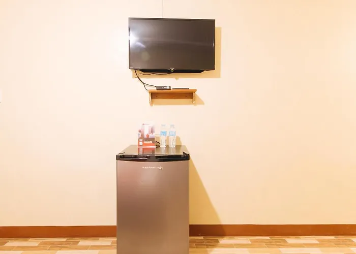 Hotel Reddoorz Near Pnr Espana Station Manila