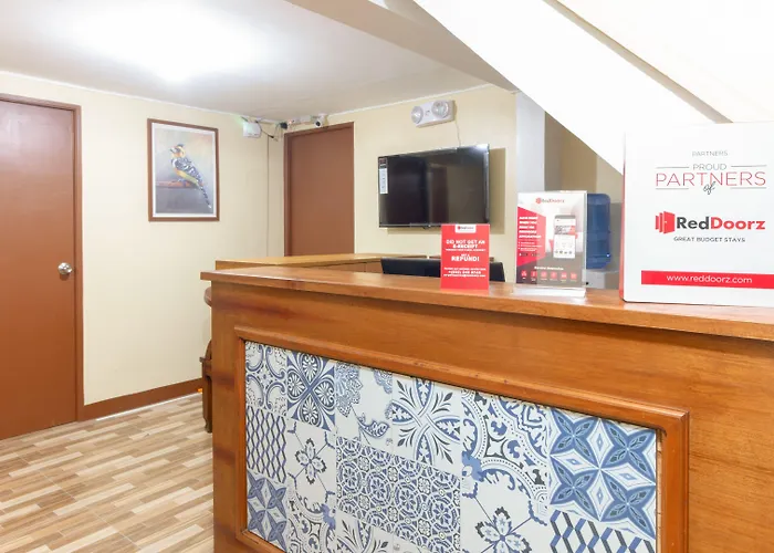 Hotel Reddoorz Near Pnr Espana Station
