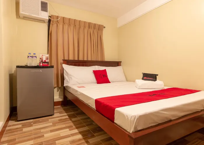 Hotel Reddoorz Near Pnr Espana Station Manila