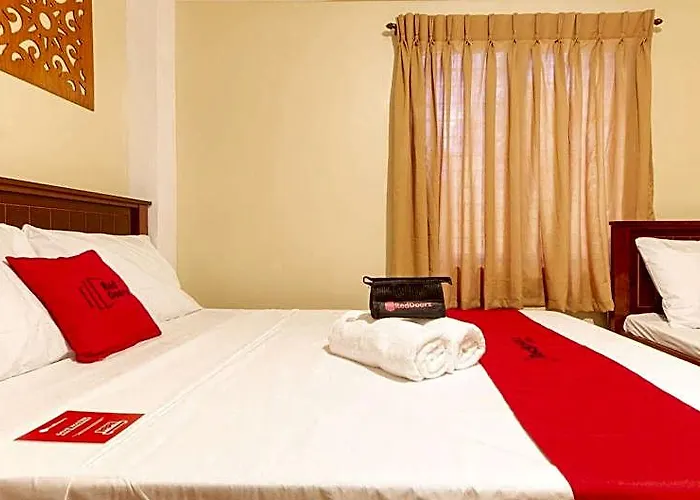 Hotel Reddoorz Near Pnr Espana Station Manila