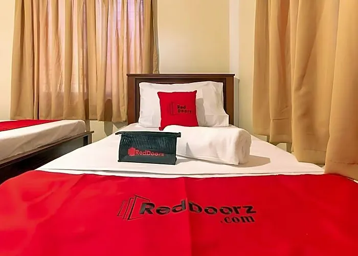 Reddoorz Near Pnr Espana Station